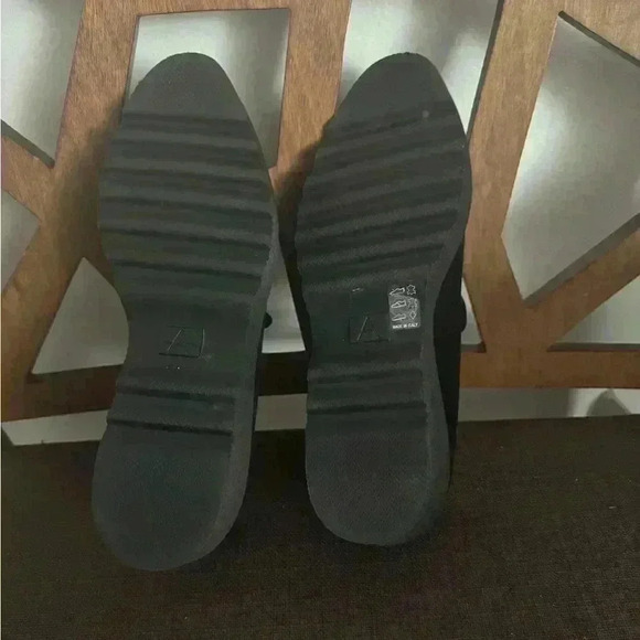 Aquatalia Kelsey Suede Loafers used like a new made in Italy - Picture 6 of 9